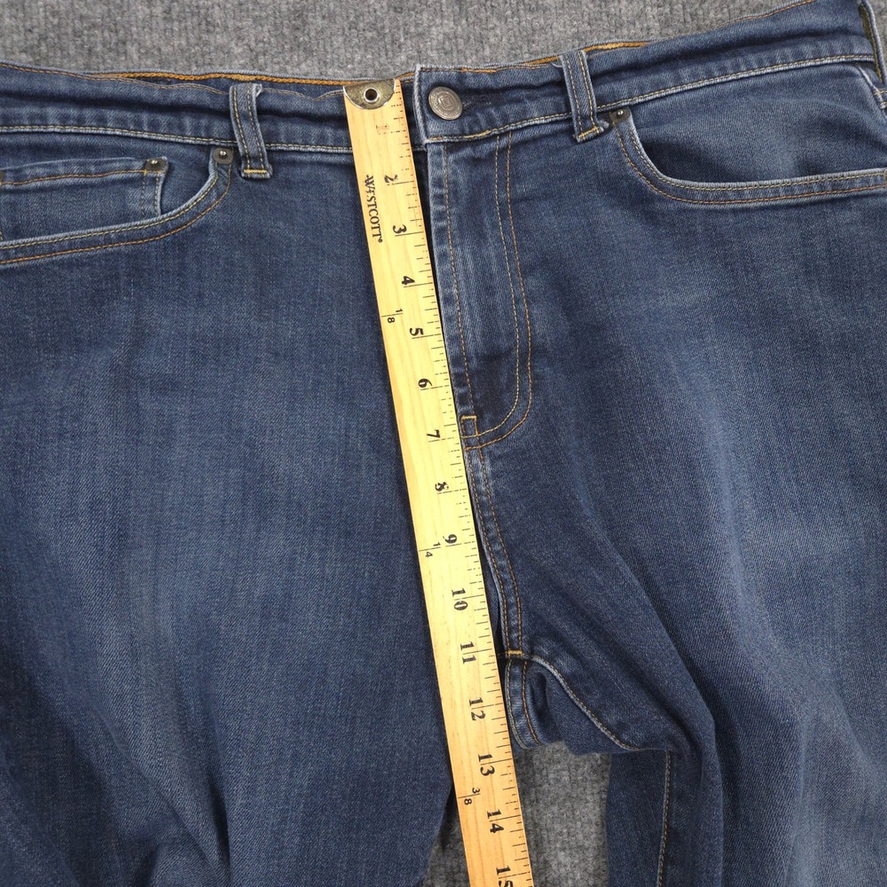 Bluffworks Departure Jeans Mens 36X28 Blue COOLMAX Performance Medium Wash Denim - Picture 8 of 13